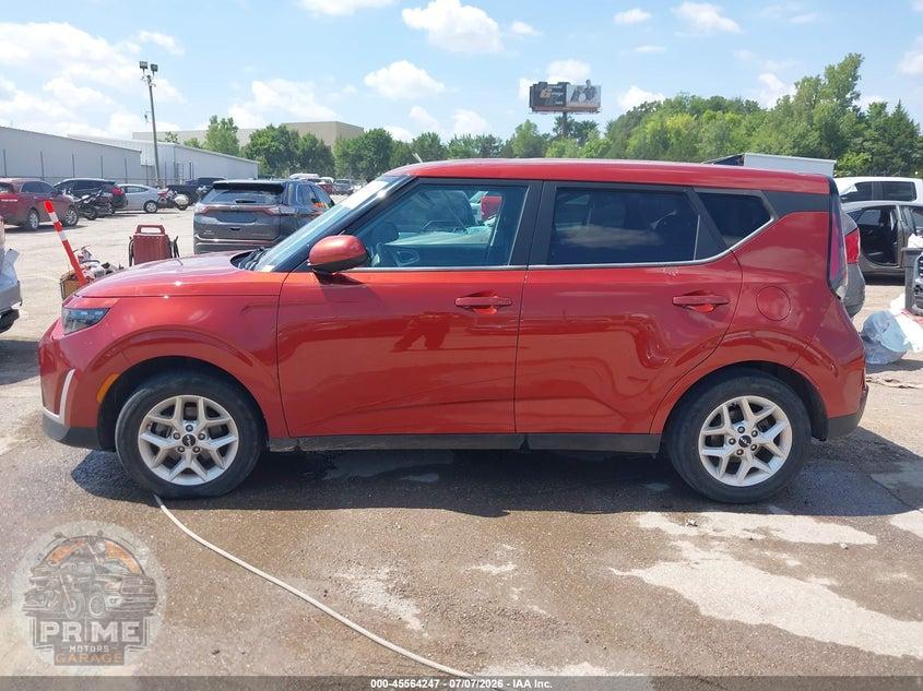 2023 KIA SOUL LX — фото 14