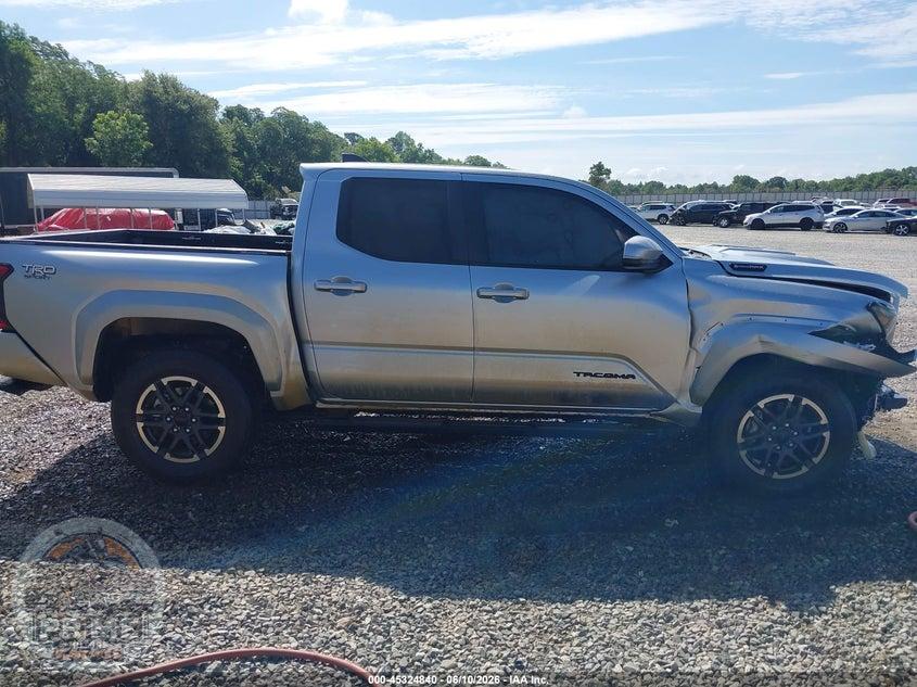 2024 TOYOTA TACOMA HYBRID TRD SPORT 4WD — фото 13