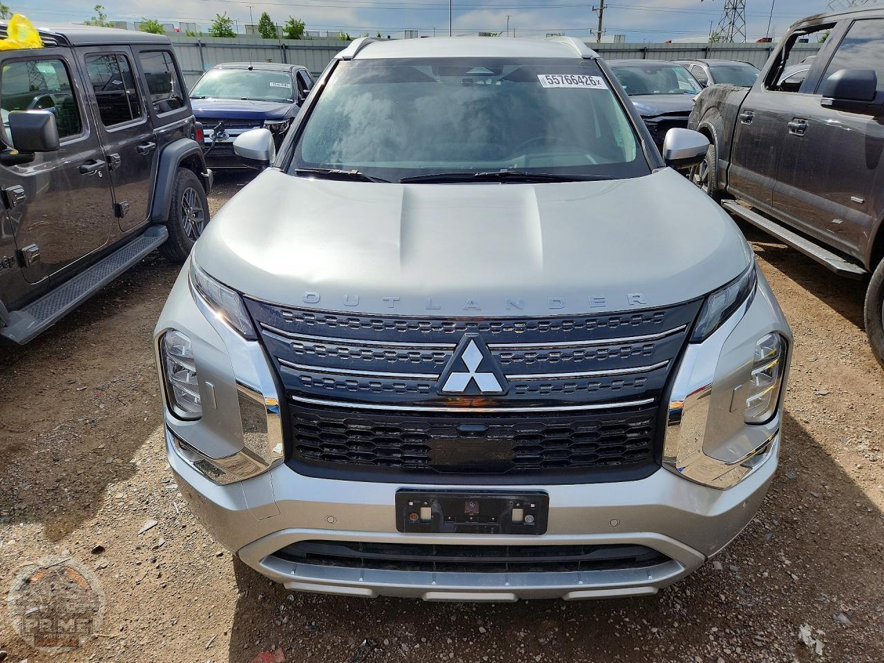 2022 MITSUBISHI OUTLANDER — фото 9