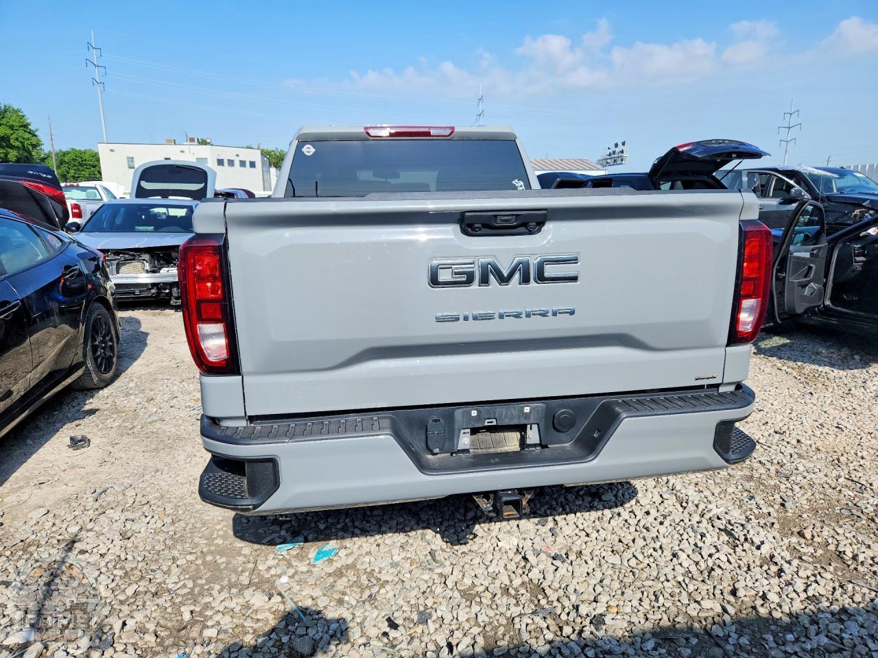 2024 GMC SIERRA — фото 12