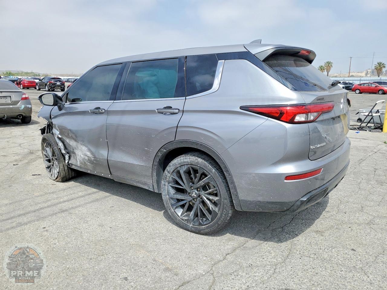 2022 MITSUBISHI OUTLANDER — фото 2
