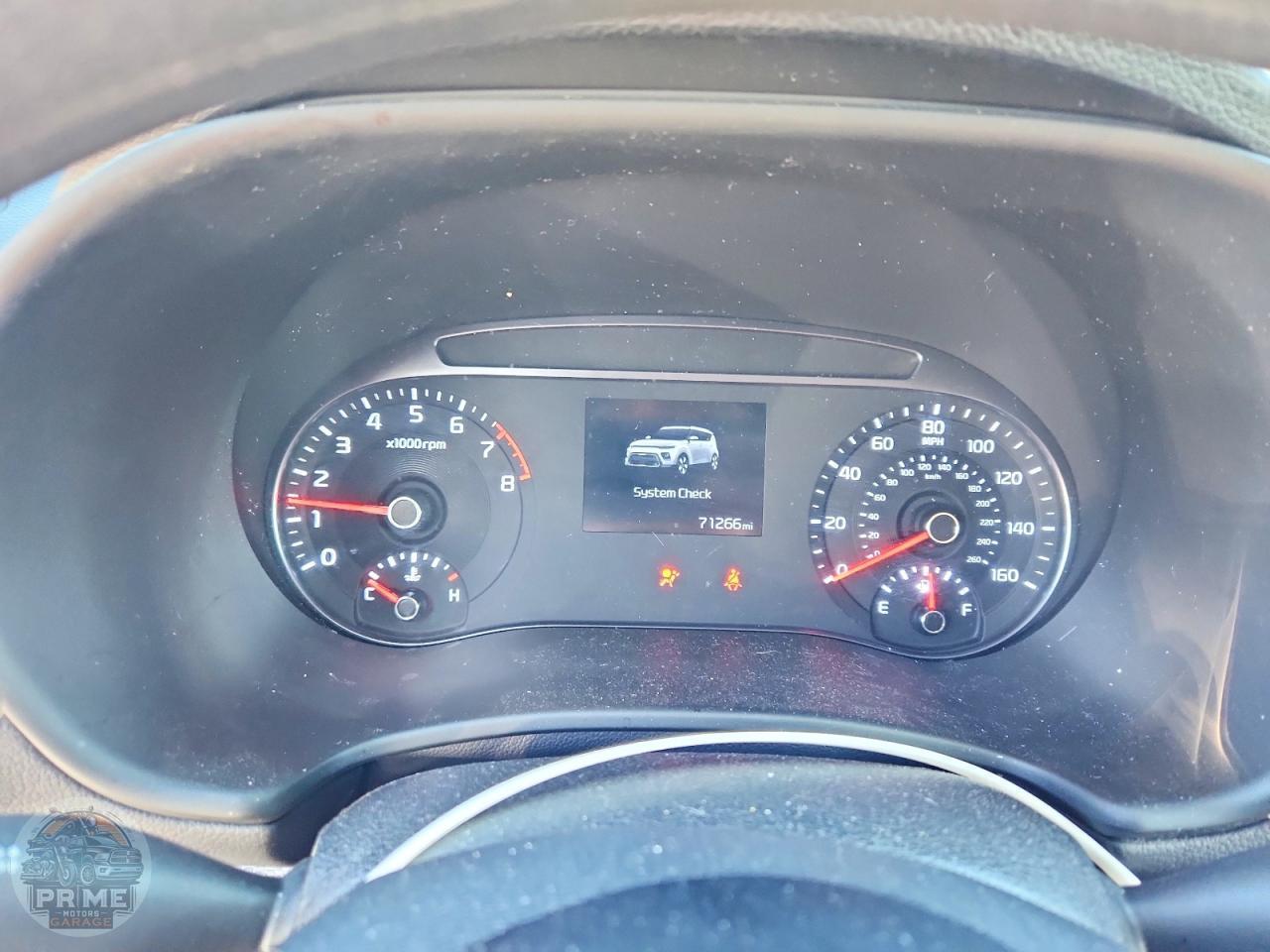 2022 KIA SOUL — фото 8