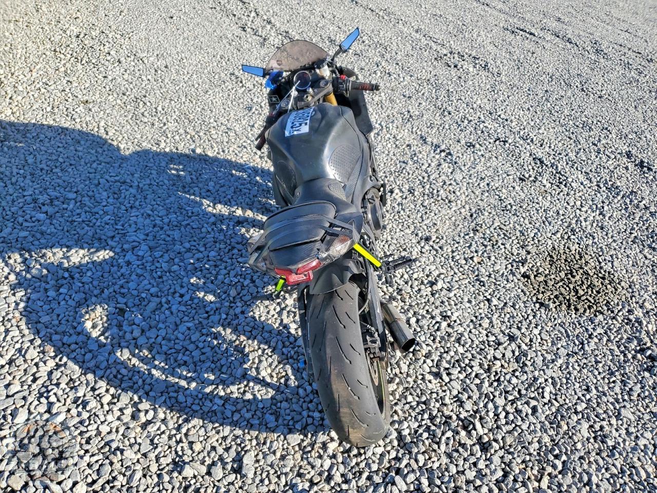 2016 SUZUKI GSX R750 — фото 11
