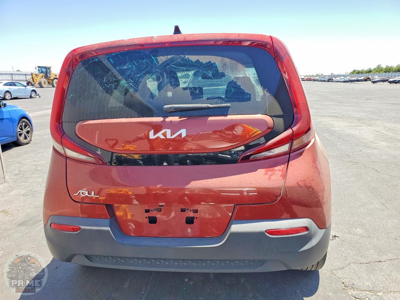 2022 KIA SOUL — фото 6