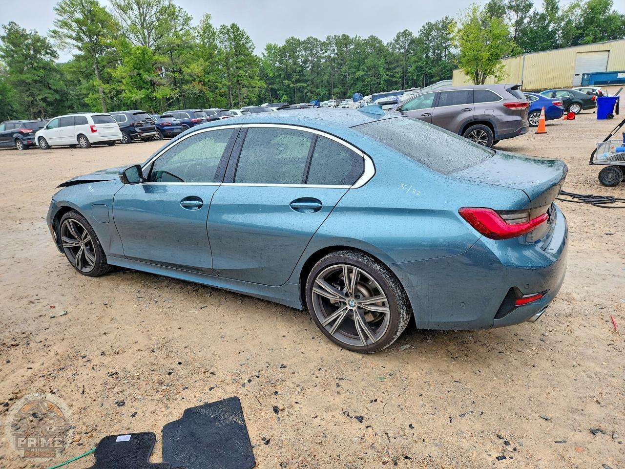 2021 BMW 3 SERIES — фото 2