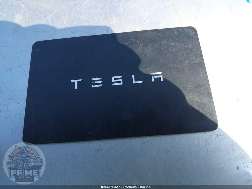 2024 TESLA MODEL Y LONG RANGE DUAL MOTOR ALL-WHEEL DRIVE — фото 11