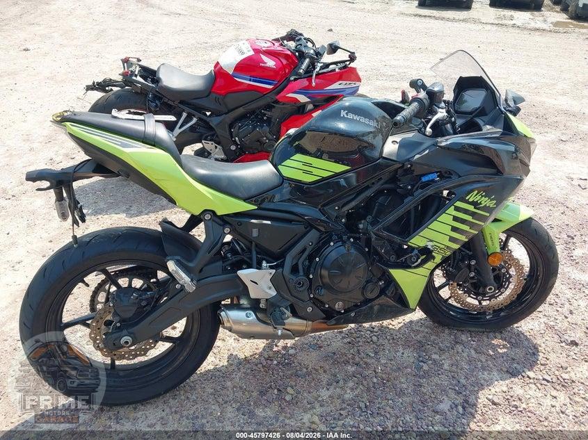 2026 KAWASAKI EX650 P — фото 13