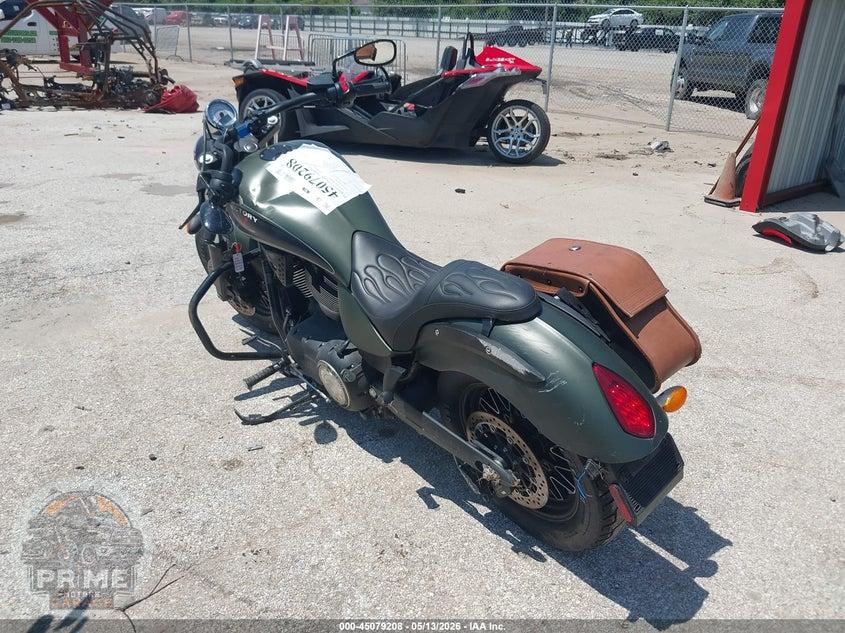 2016 VICTORY MOTORCYCLES GUNNER — фото 3