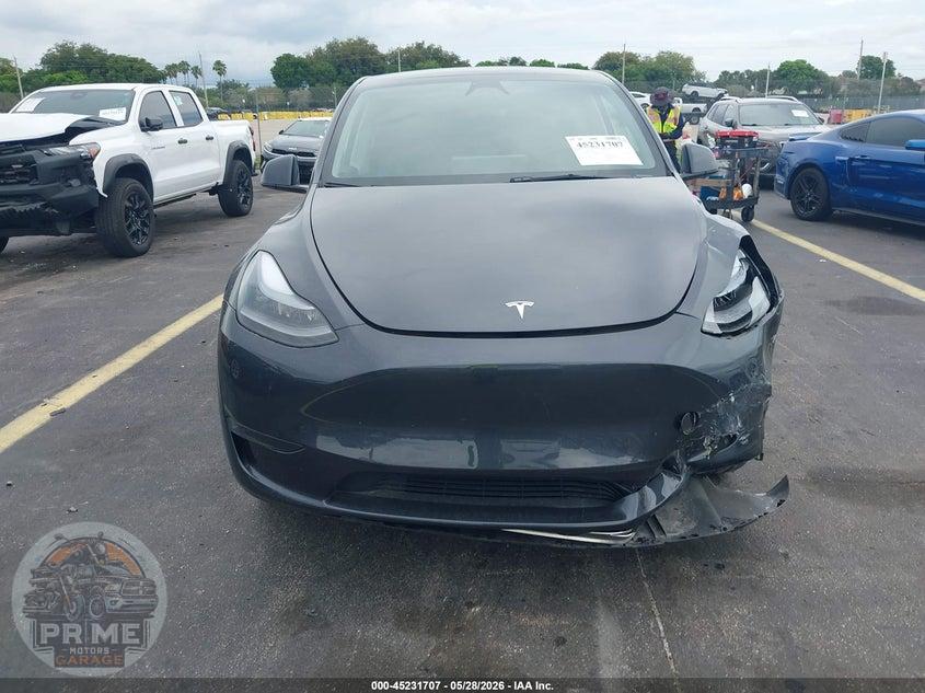 2025 TESLA MODEL Y LONG RANGE DUAL MOTOR REAR-WHEEL DRIVE — фото 11