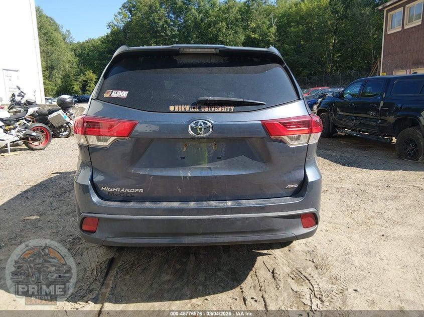 2018 TOYOTA HIGHLANDER LE — фото 17