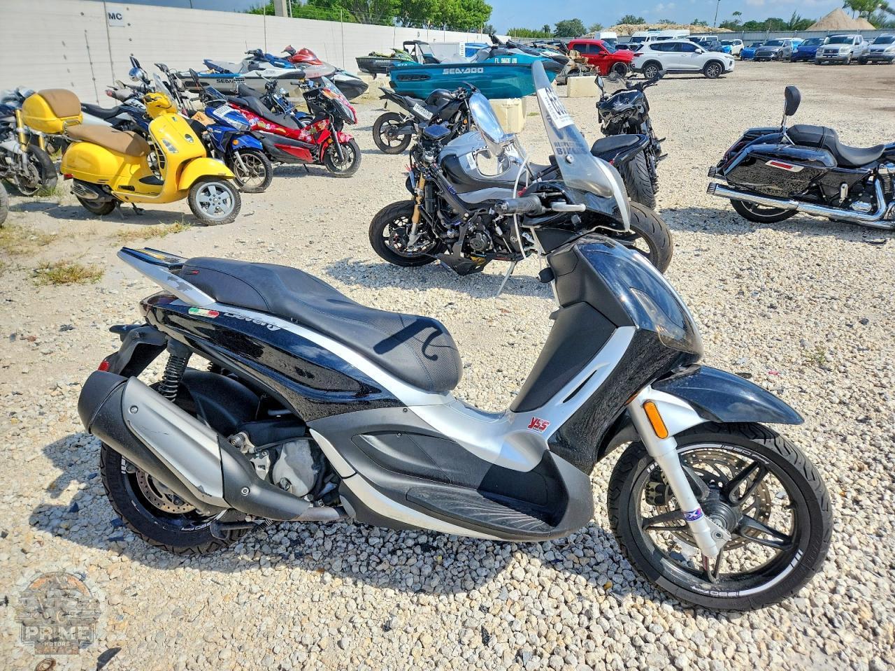 2016 PIAGGIO BV — фото 1