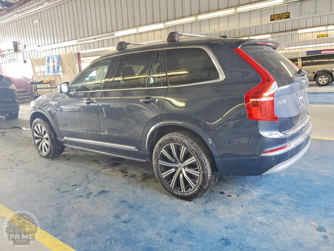 2022 VOLVO XC90 — фото 2