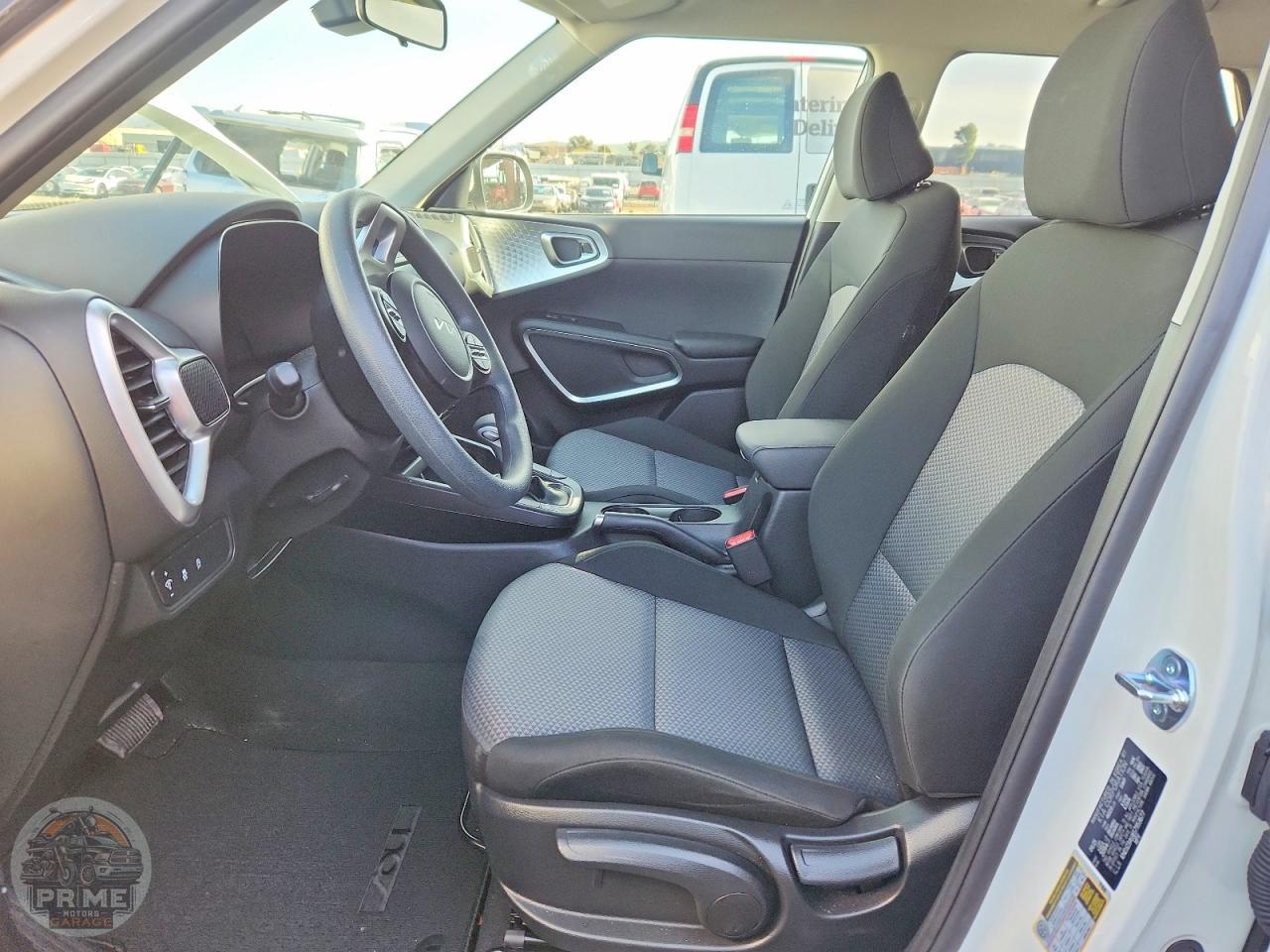 2025 KIA SOUL — фото 7