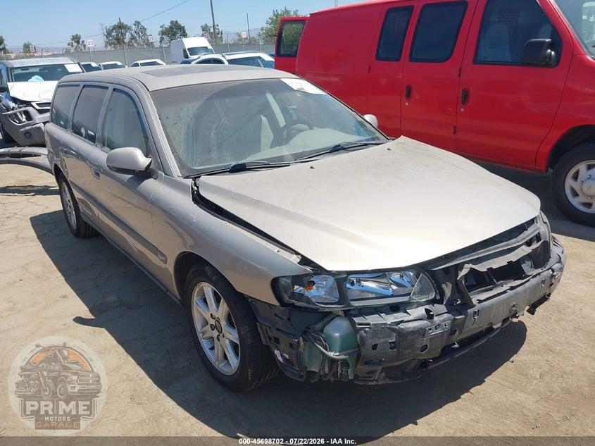2003 VOLVO V70 2.4L TURBO — фото 1