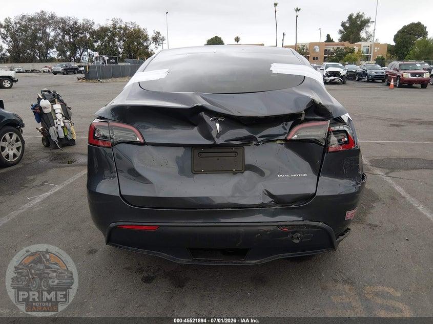 2023 TESLA MODEL Y AWD/LONG RANGE DUAL MOTOR ALL-WHEEL DRIVE — фото 16