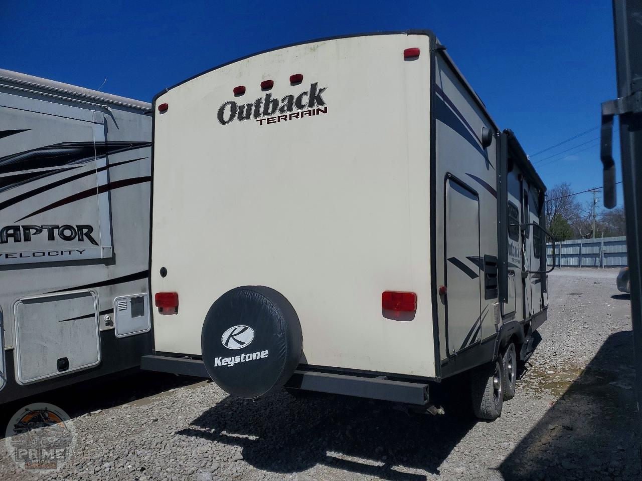 2015 KEYSTONE OUTBACK — фото 8