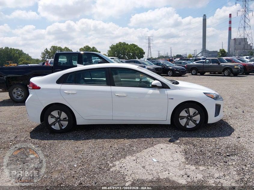 2020 HYUNDAI IONIQ HYBRID BLUE — фото 13