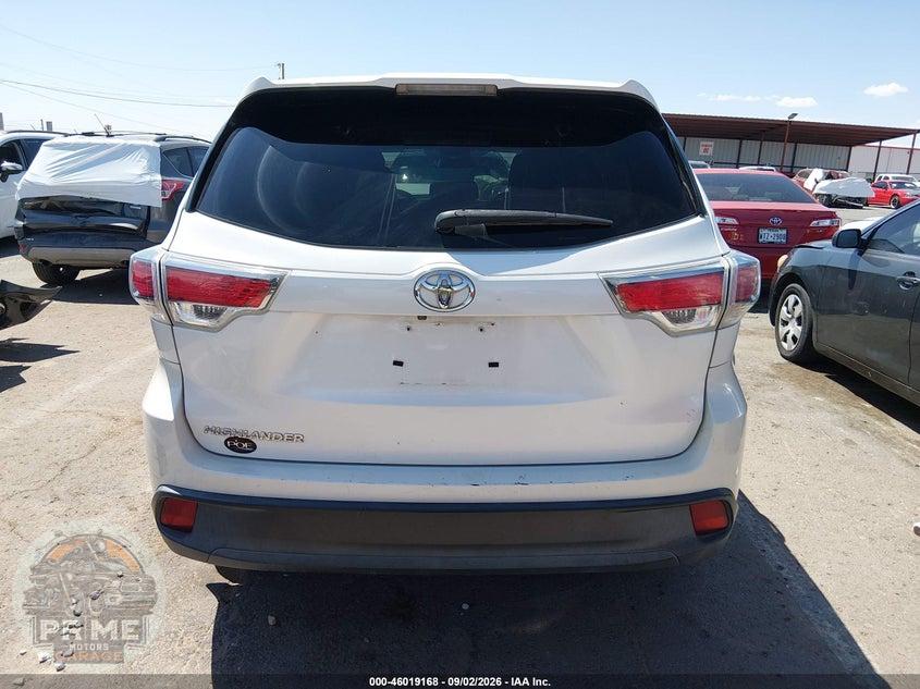 2016 TOYOTA HIGHLANDER LE V6 — фото 16