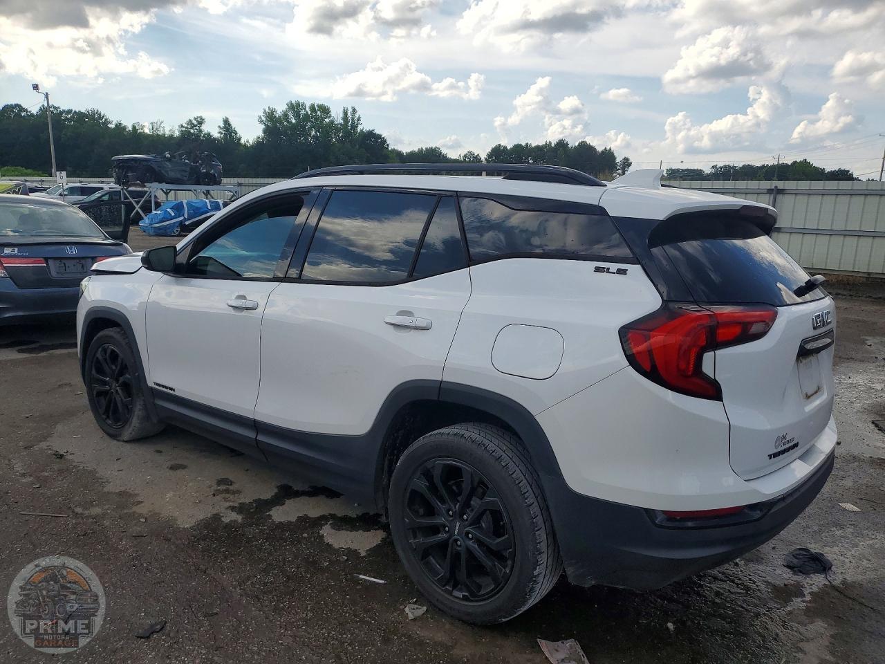 2020 GMC TERRAIN — фото 2