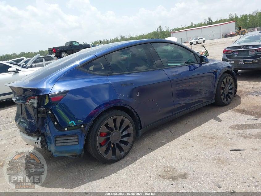 2022 TESLA MODEL Y PERFORMANCE DUAL MOTOR ALL-WHEEL DRIVE — фото 4