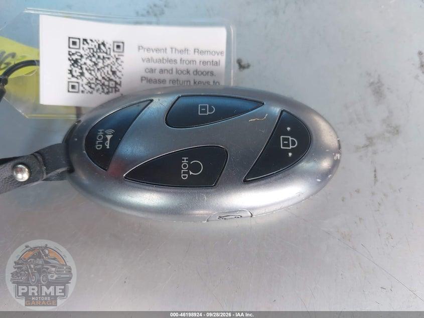 2025 HYUNDAI ELANTRA LIMITED — фото 11
