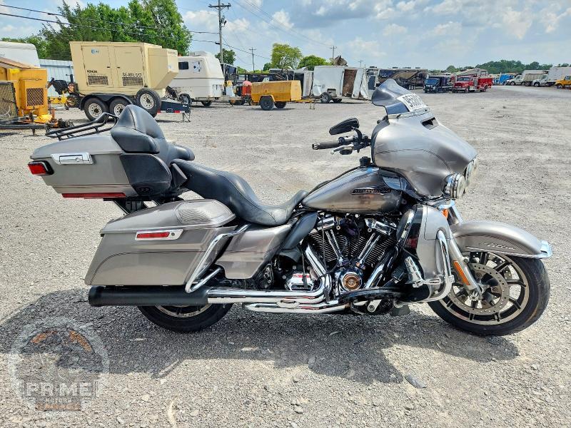 2017 HARLEY-DAVIDSON FLHTCU (ULTRA CLASSIC ELECTRA GLIDE) — фото 1