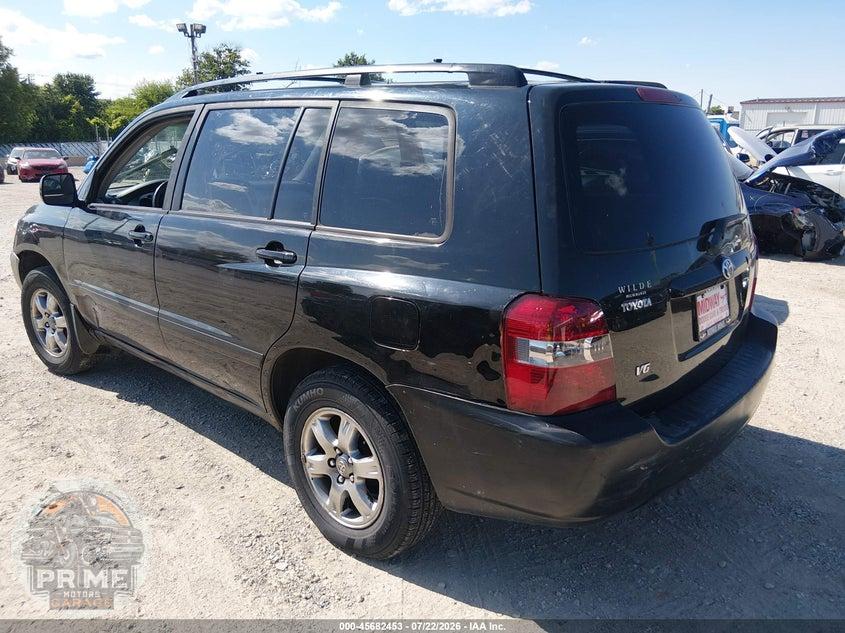 2005 TOYOTA HIGHLANDER V6 — фото 3