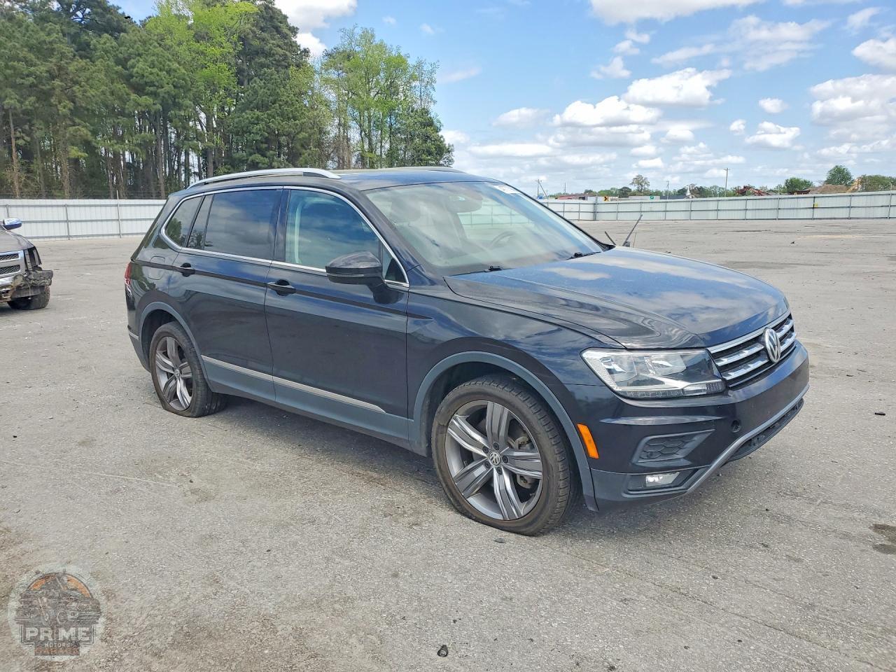 2021 VOLKSWAGEN TIGUAN — фото 4