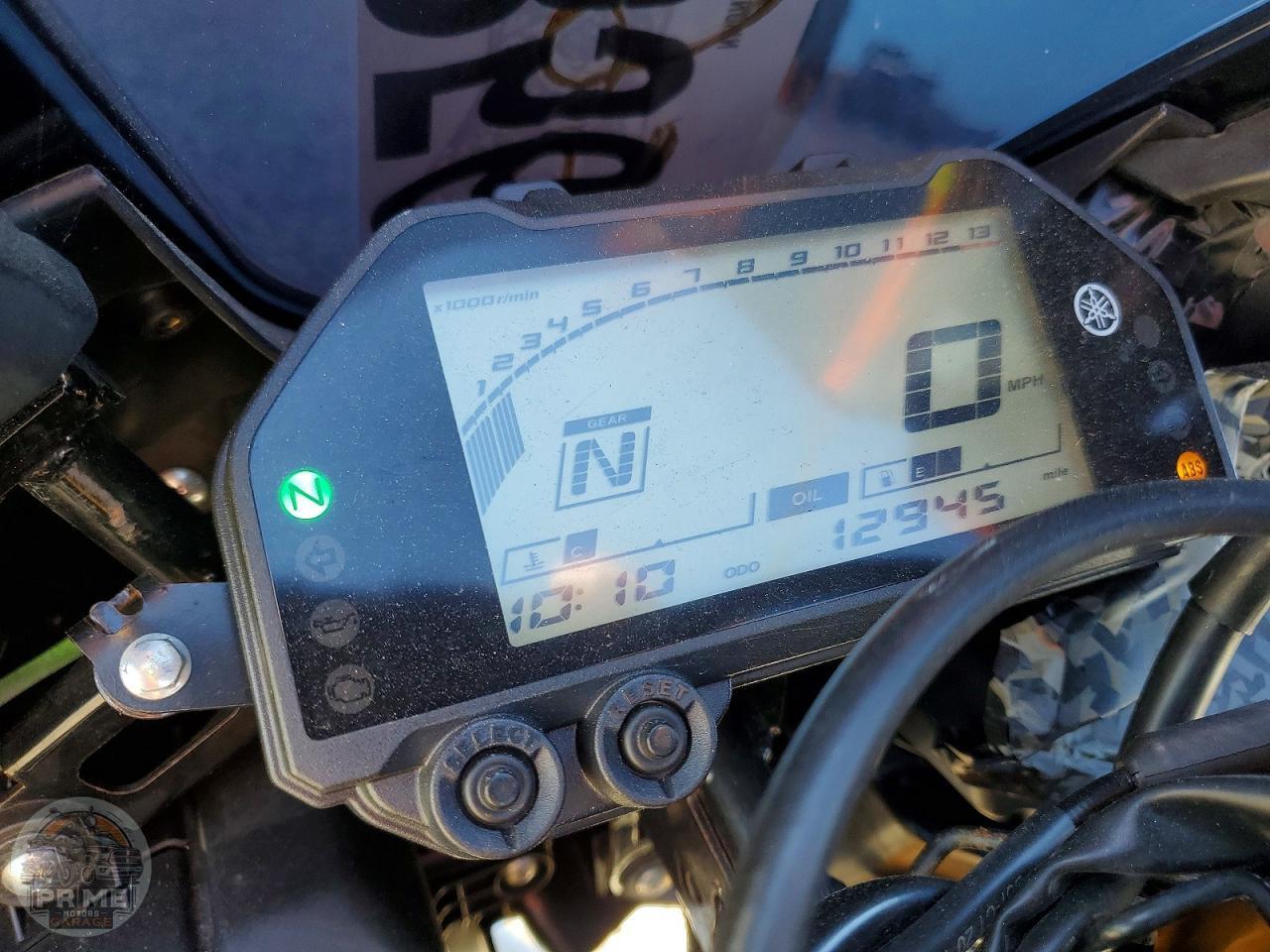 2021 YAMAHA YZFR3 — фото 7
