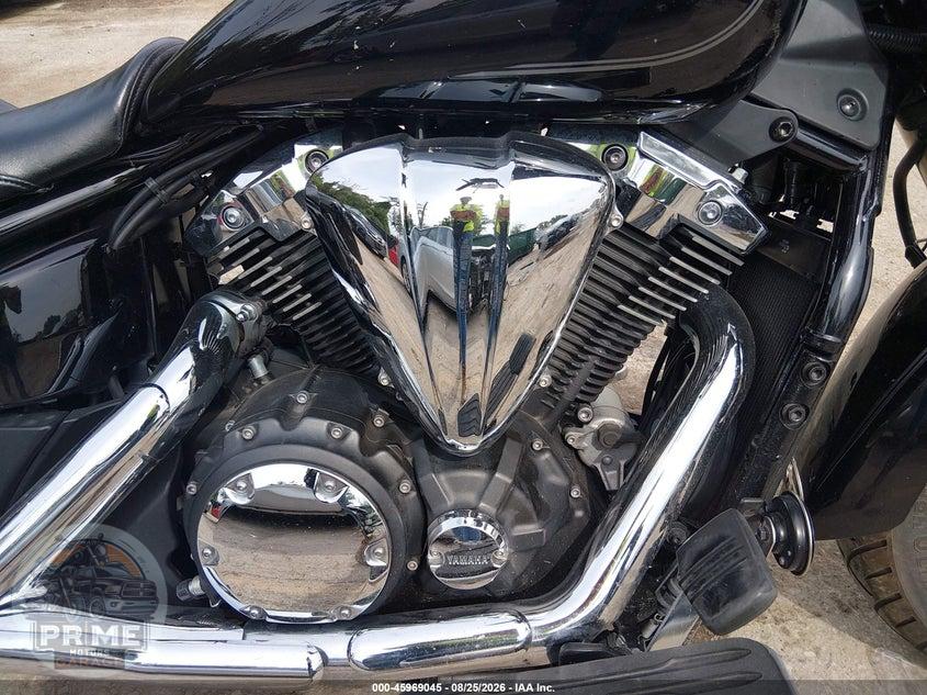2015 YAMAHA XVS1300 CT/CTB — фото 8