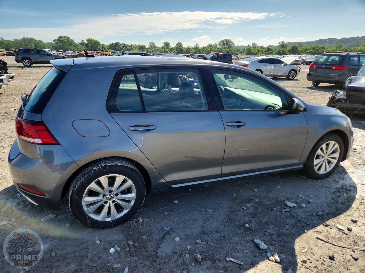 2021 VOLKSWAGEN GOLF — фото 3