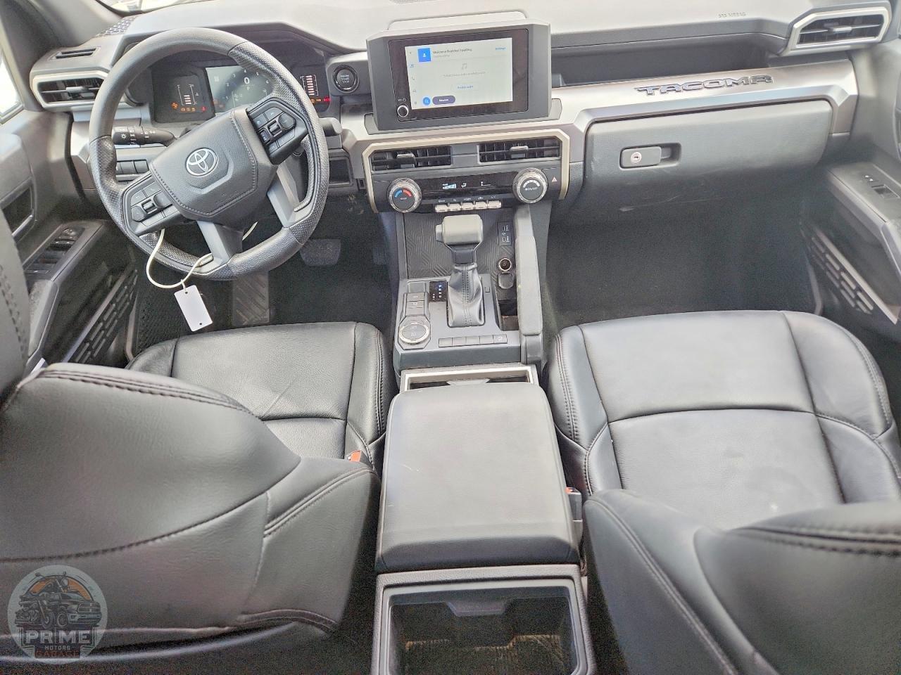 2025 TOYOTA TACOMA — фото 32