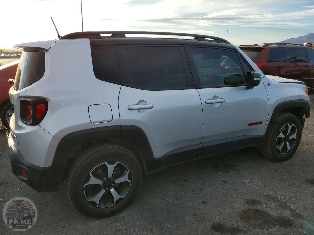 2020 JEEP RENEGADE — фото 3