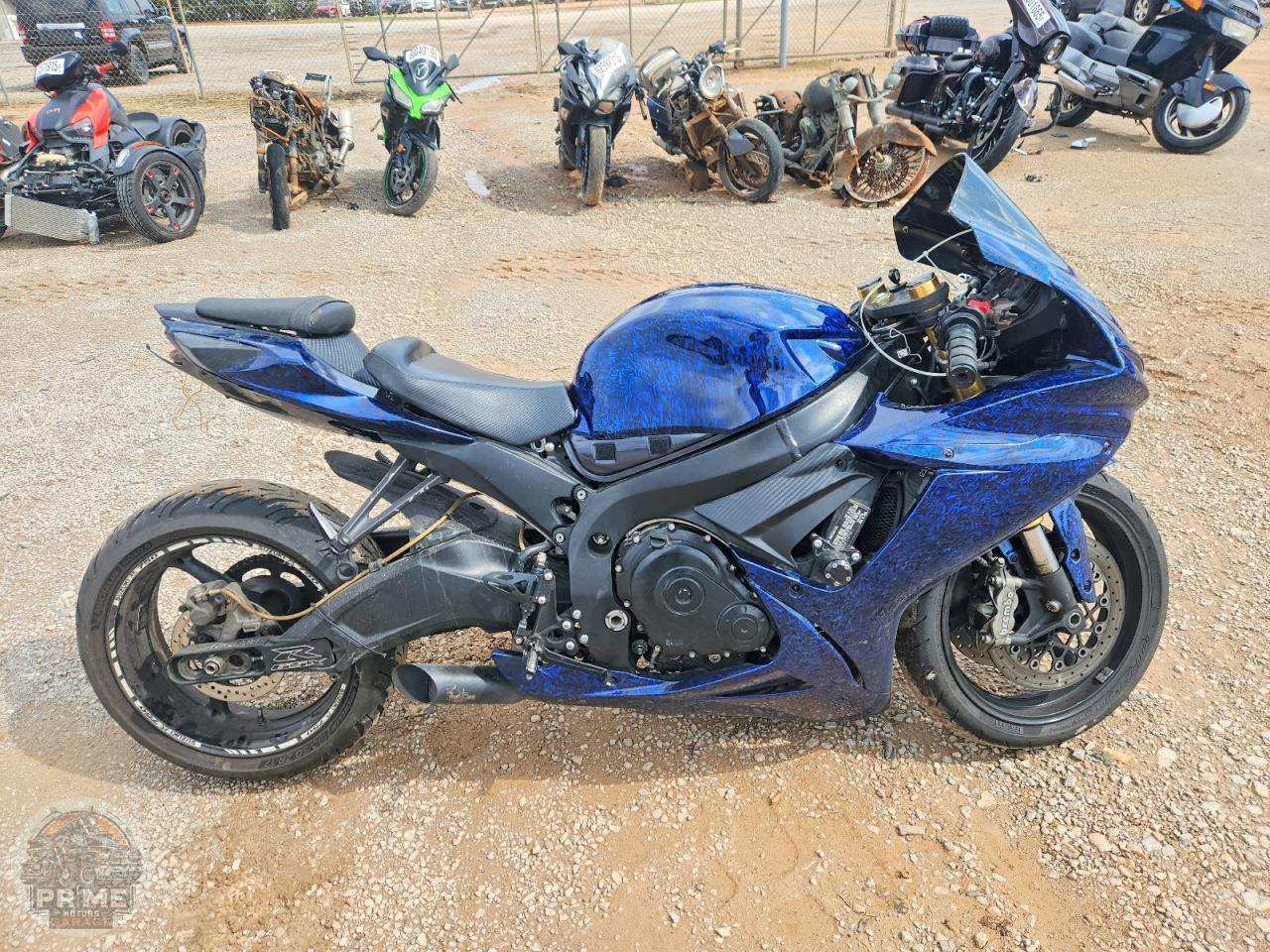 2015 SUZUKI GSX R750 — фото 1