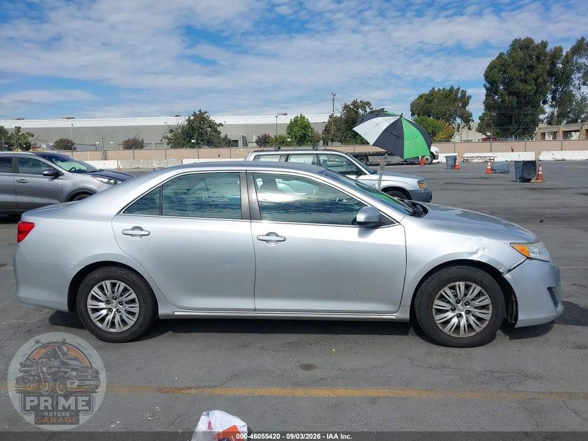 2014 TOYOTA CAMRY LE — фото 14