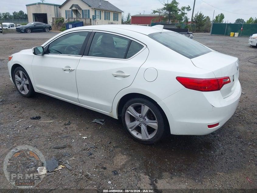 2013 ACURA ILX 2.0L — фото 3