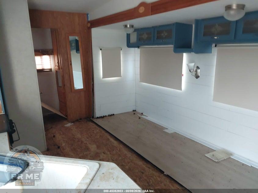 2004 GULF STREAM COACH MAKO FIFTH WHEEL SER — фото 8