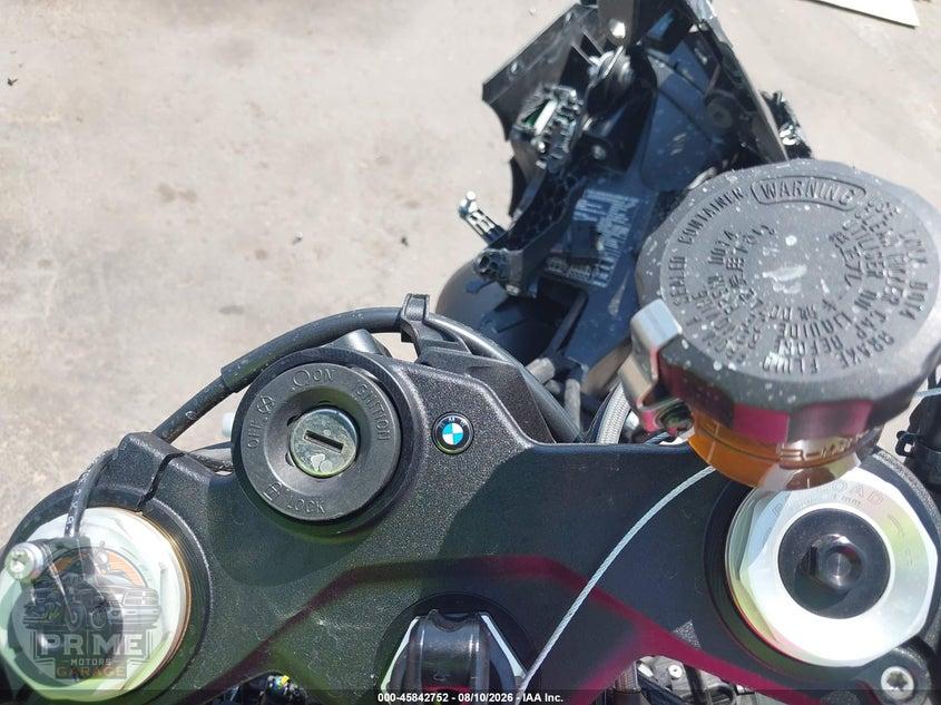 2026 BMW S 1000 RR — фото 7