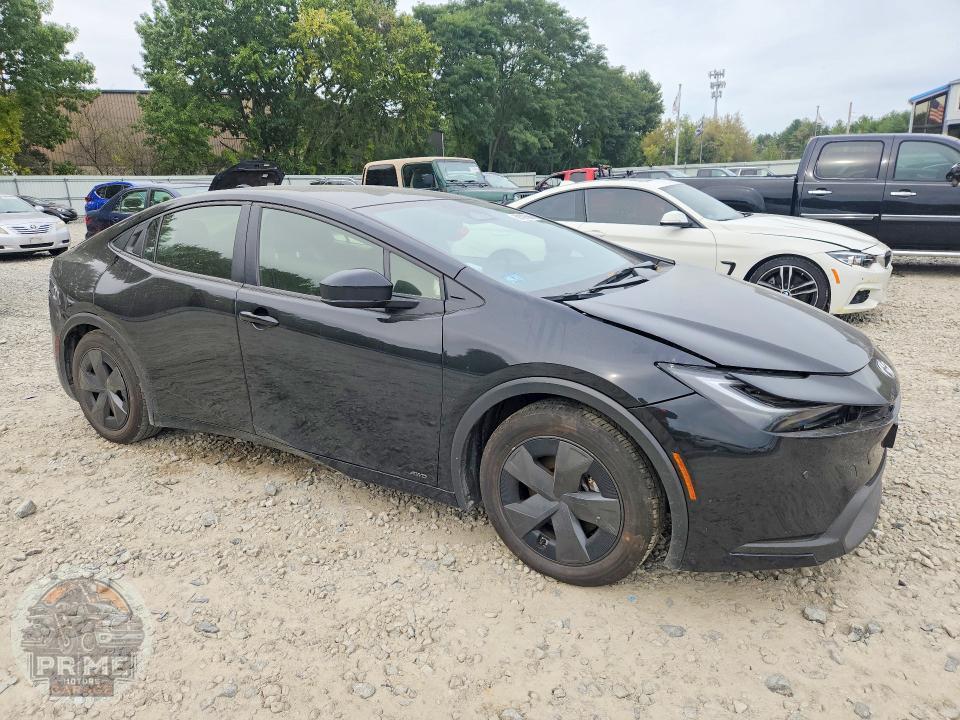 2024 TOYOTA PRIUS — фото 4