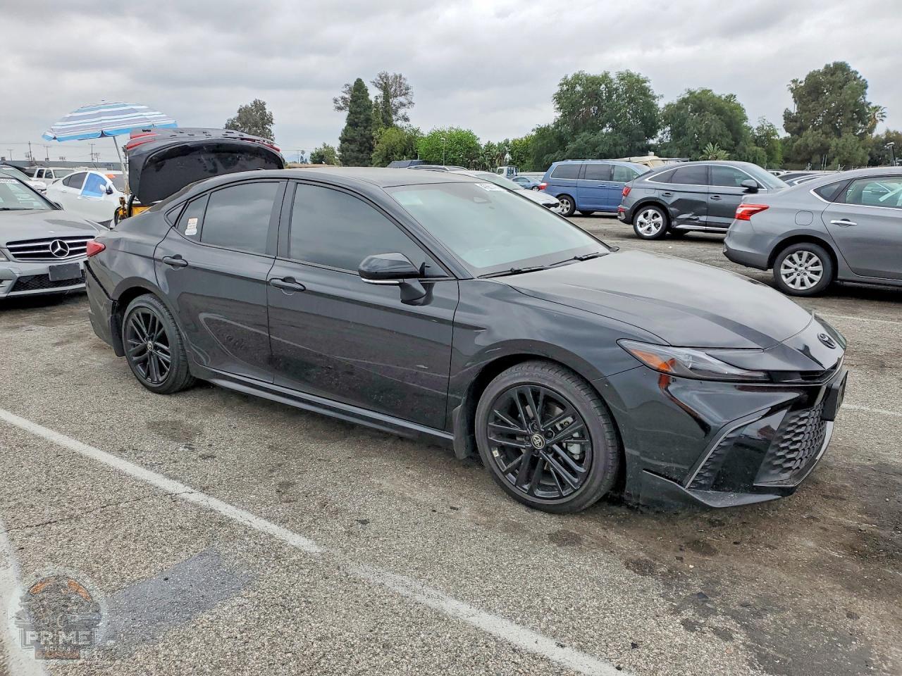 2026 TOYOTA CAMRY — фото 4