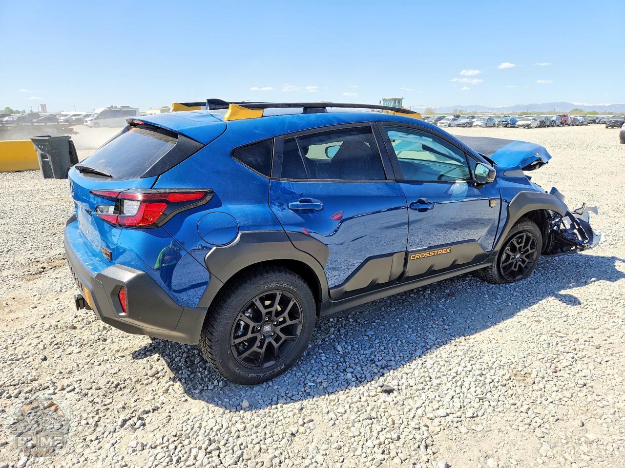 2025 SUBARU CROSSTREK — фото 3