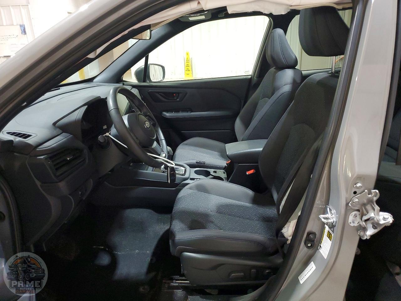 2025 SUBARU FORESTER — фото 13