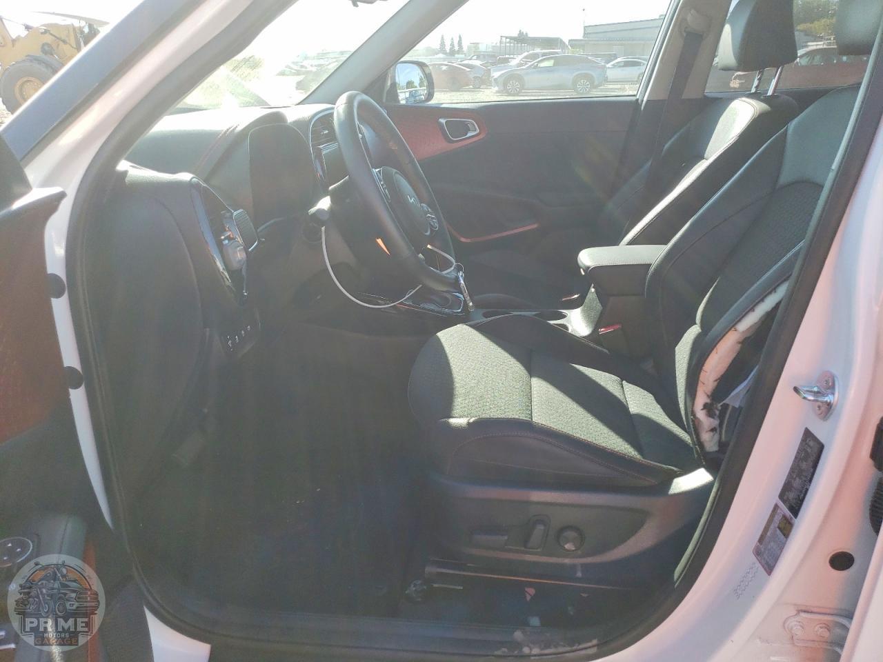2025 KIA SOUL — фото 7