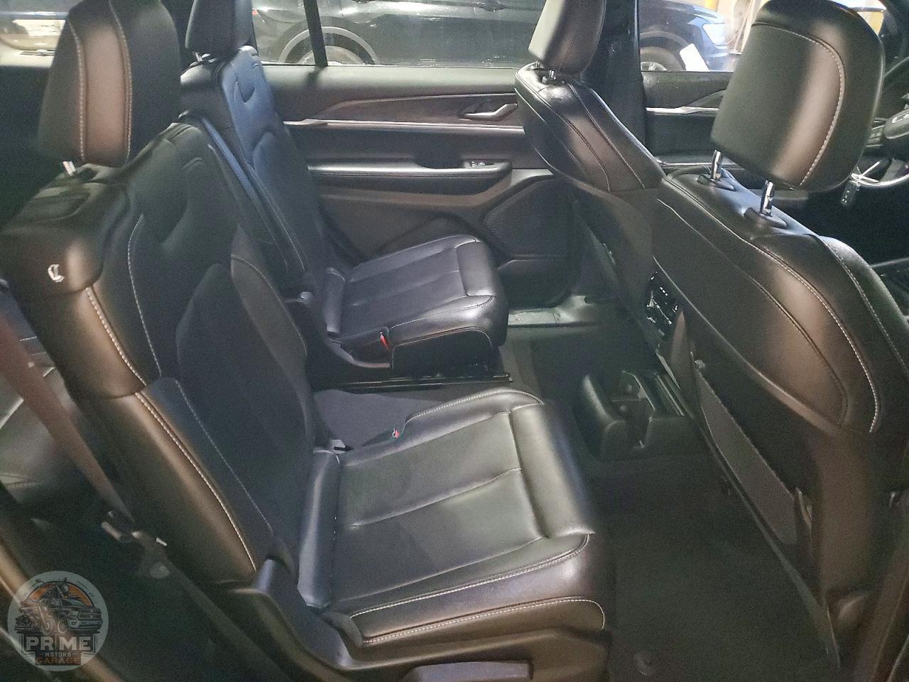 2025 JEEP GRAND CHEROKEE — фото 11