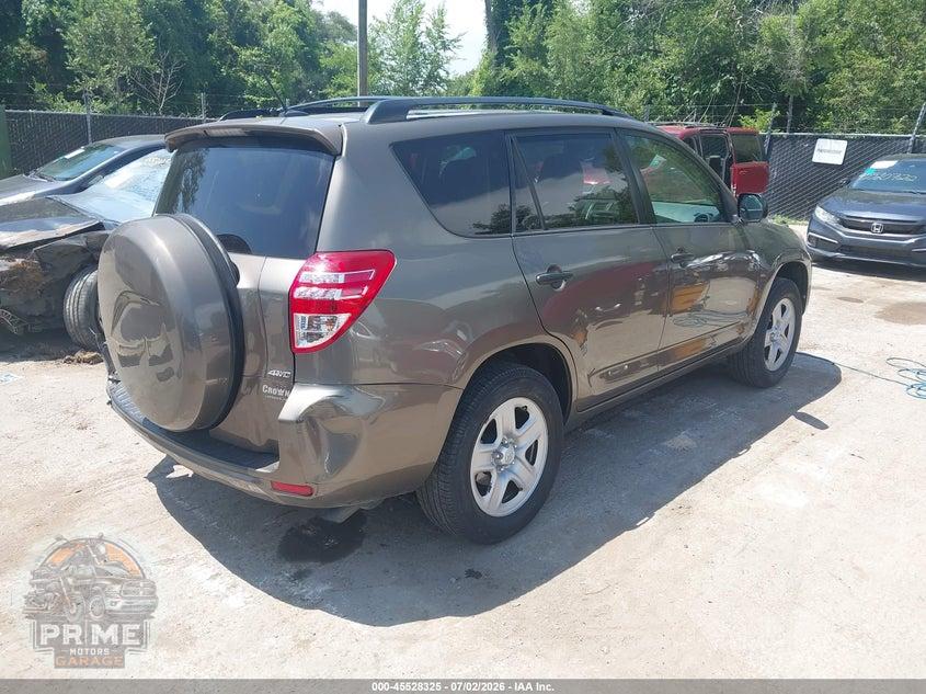 2012 TOYOTA RAV4 — фото 4