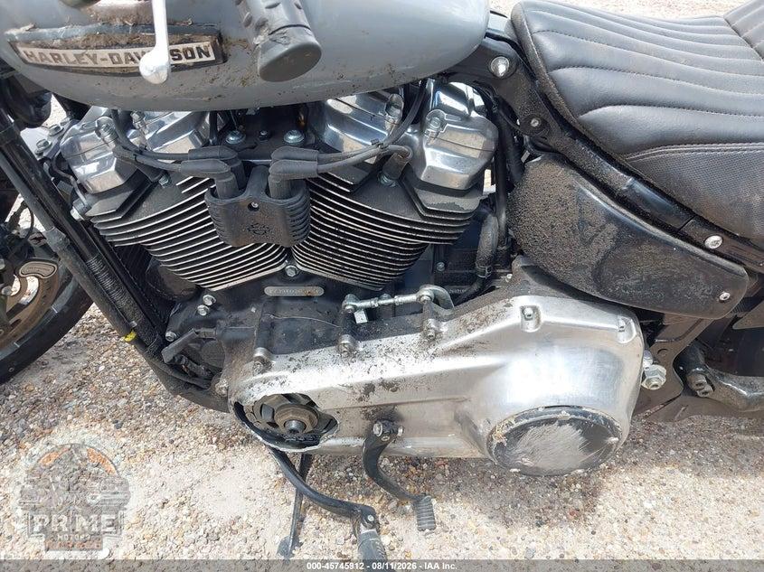 2026 HARLEY-DAVIDSON FXBB (STREET BOB) — фото 9