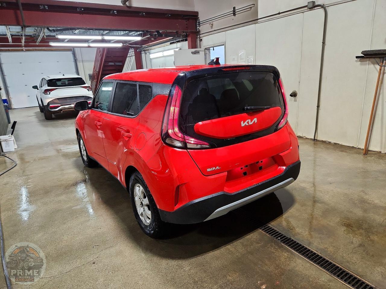 2023 KIA SOUL — фото 6