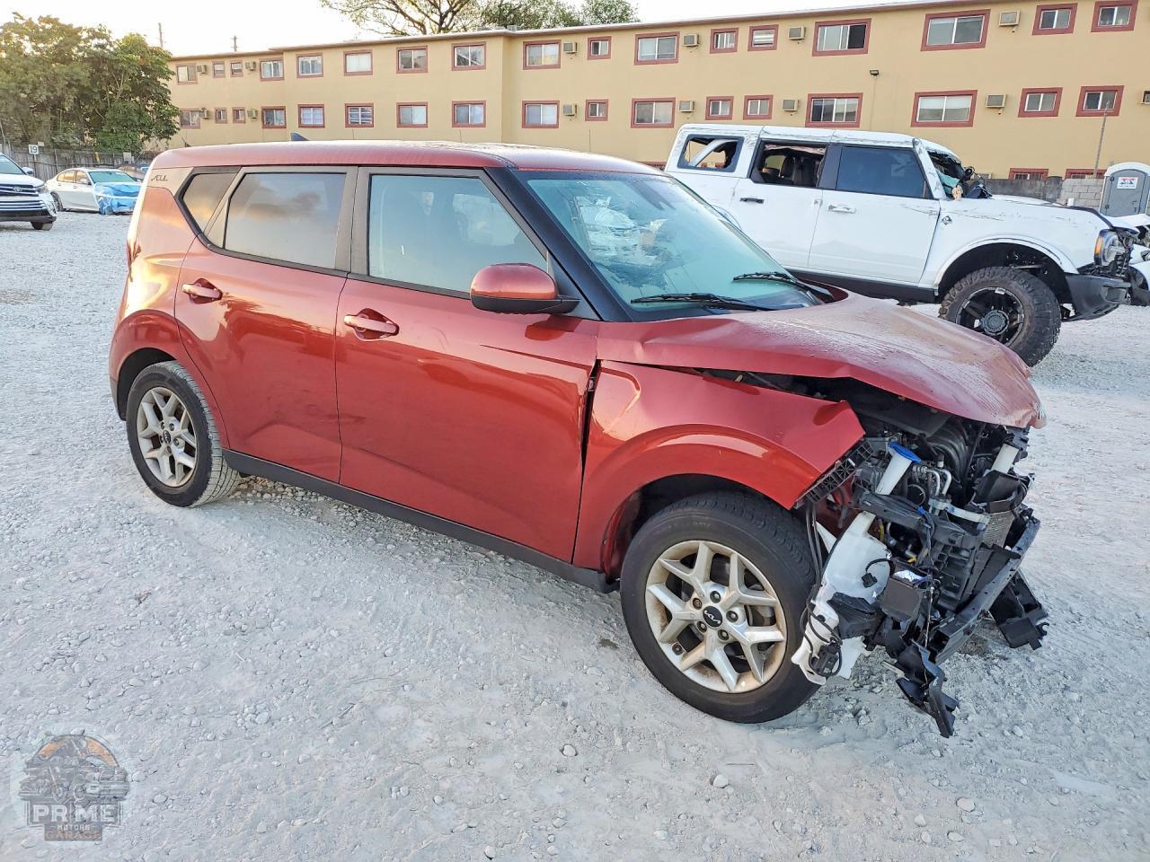 2022 KIA SOUL — фото 4