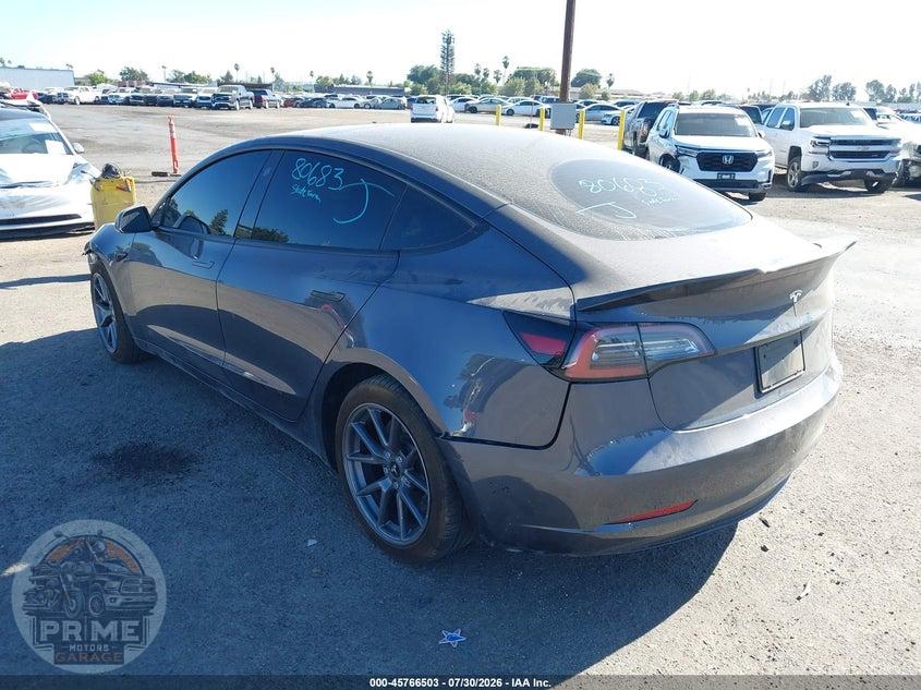 2023 TESLA MODEL 3 REAR-WHEEL DRIVE — фото 3