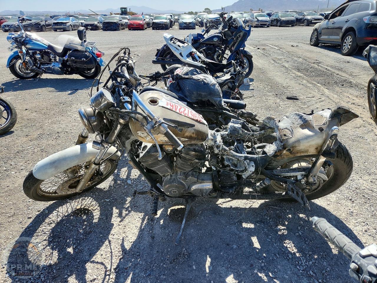 2005 HONDA VT600 — фото 3
